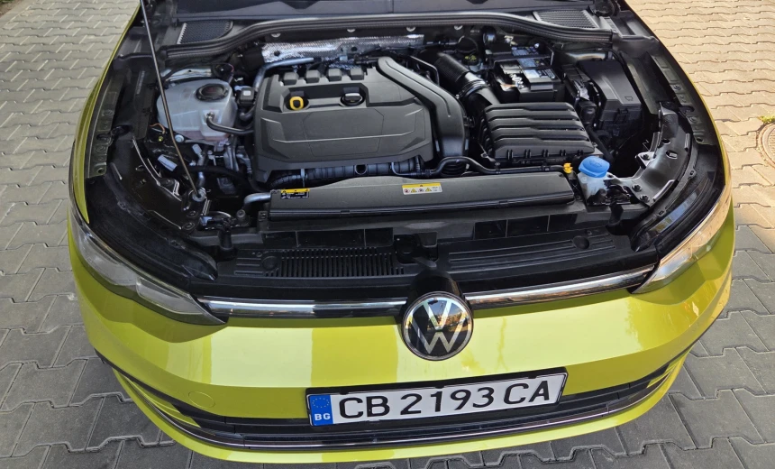 Volkswagen Golf 2020 Gasoline Automatic Image 4