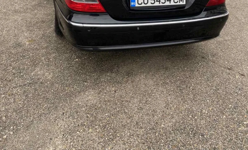 Mercedes-Benz E 270 2004 Diesel Automatic Image 1