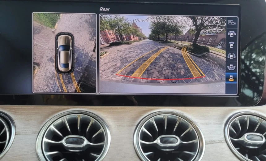 Mercedes-Benz E 300 2017 Gasoline Automatic Image 6