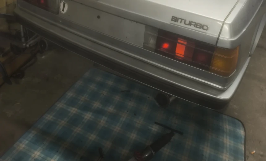 Maserati Biturbo 1985 Gasoline Manual Image 2