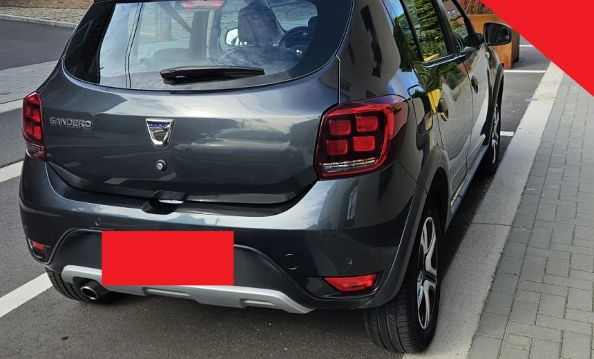 Dacia Sandero 2018 Gasoline Manual Image 1