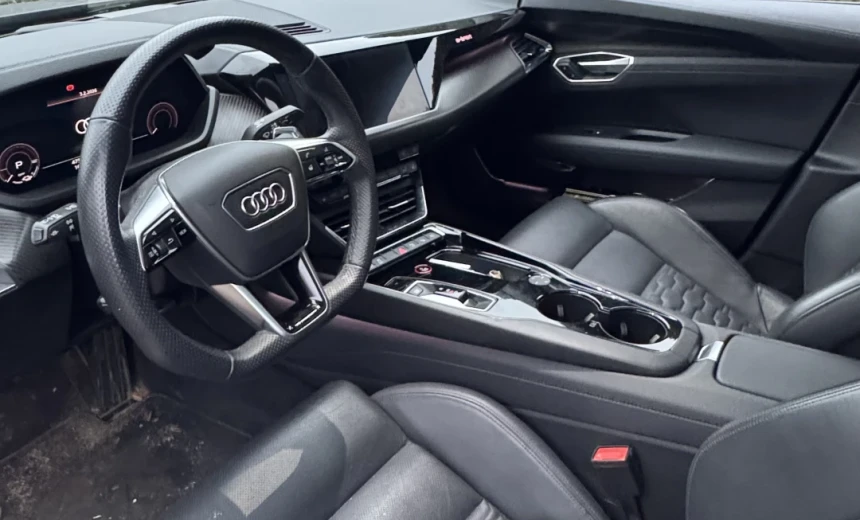 Audi e-tron GT 2022 Electric Automatic Image 3