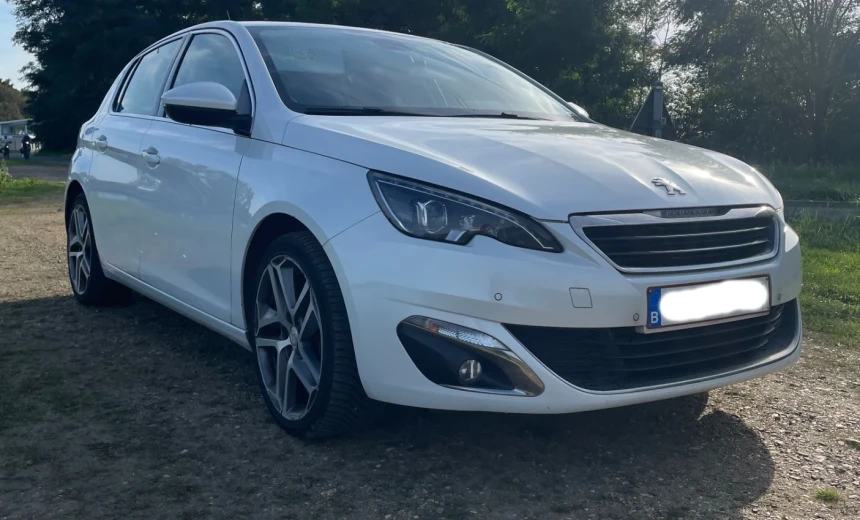 Peugeot 308 2015 Gasoline Manual Image 1