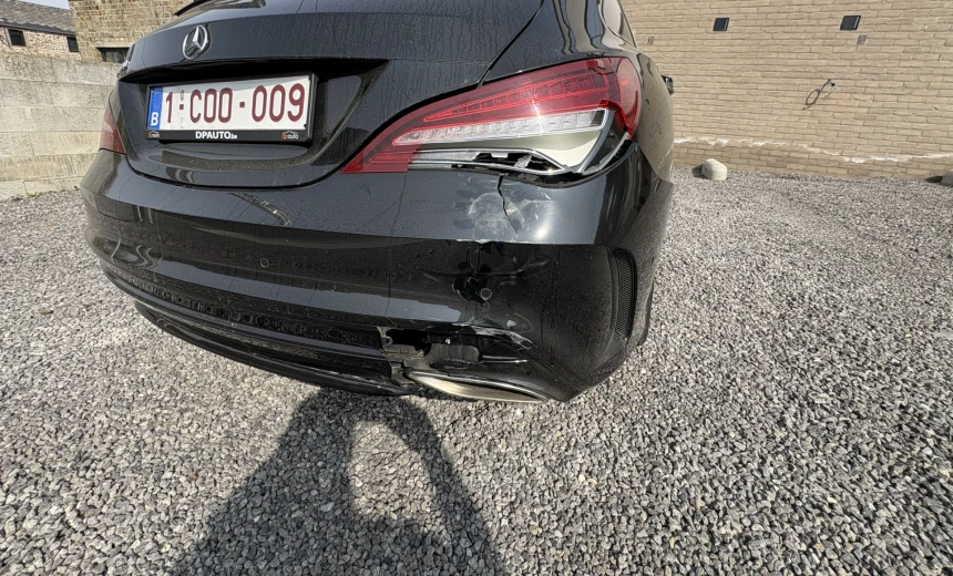 Mercedes-Benz CLA 180 2018 Gasoline Manual Image 6