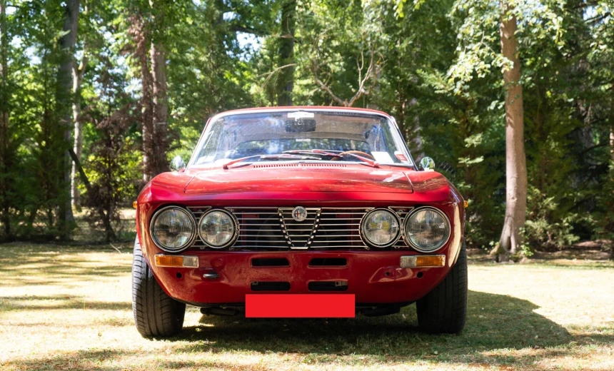 Alfa Romeo Giulia 1973 Gasoline Automatic Image 0