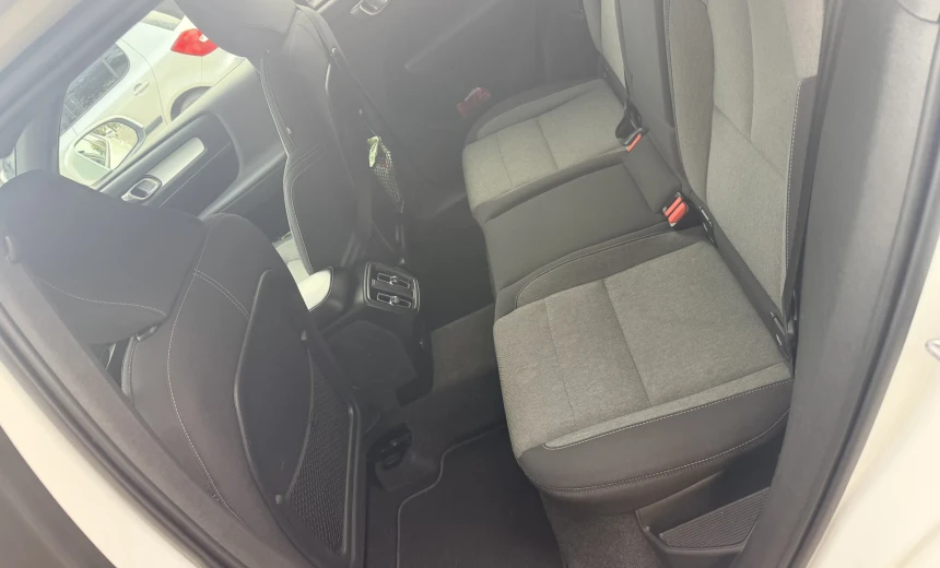 Volvo XC40 2021 Gasoline Automatic Image 8