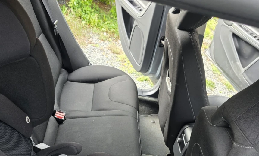 Volvo V60 2018 Gasoline Automatic Image 13