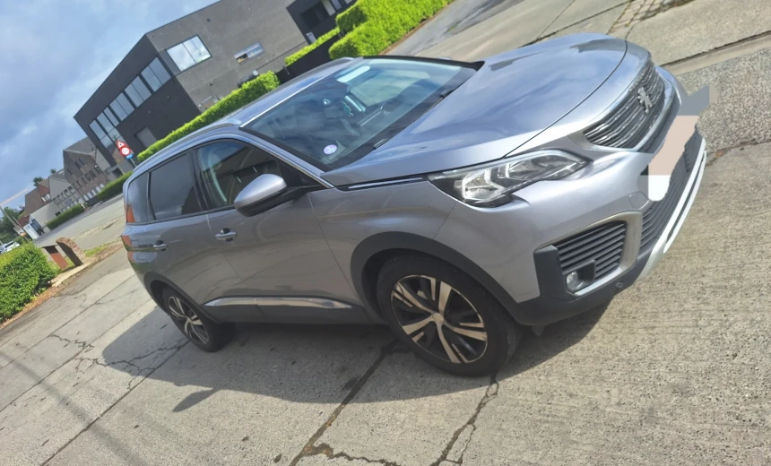 Peugeot 5008 2019 Gasoline Manual Image 1