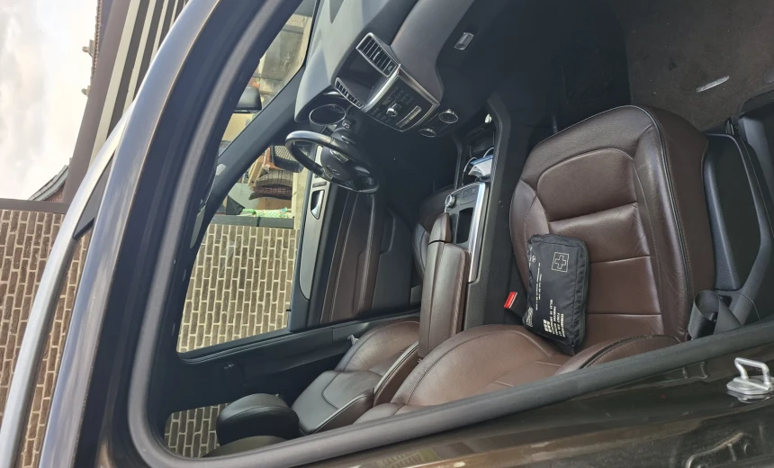 Mercedes-Benz ML 250 2013 Diesel Automatic Image 4