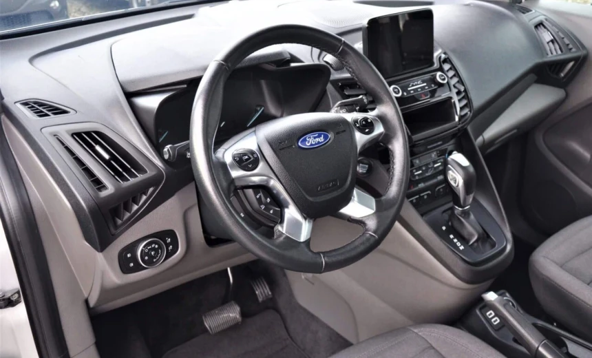 Ford Tourneo Connect 2018 Diesel Automatic Image 0