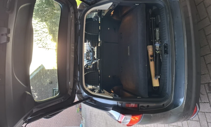 Ford C-Max 2015 Hybrid Electric/Gasoline Automatic Image 8