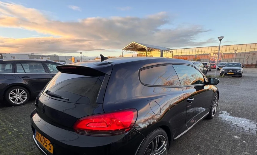 Volkswagen Scirocco 2010 Gasoline Manual Image 4