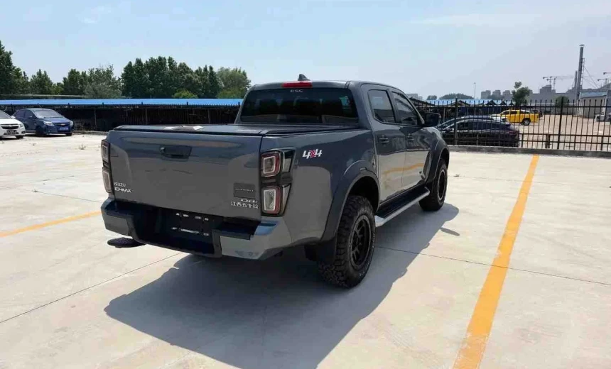 Isuzu D-Max 2021 Diesel Automatic Image 4
