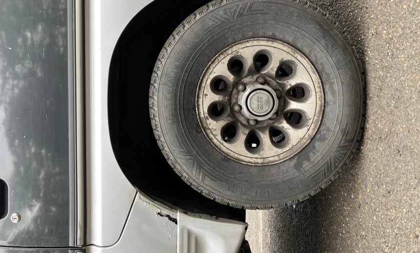 Mitsubishi Delica 1991 Diesel Automatic Image 5