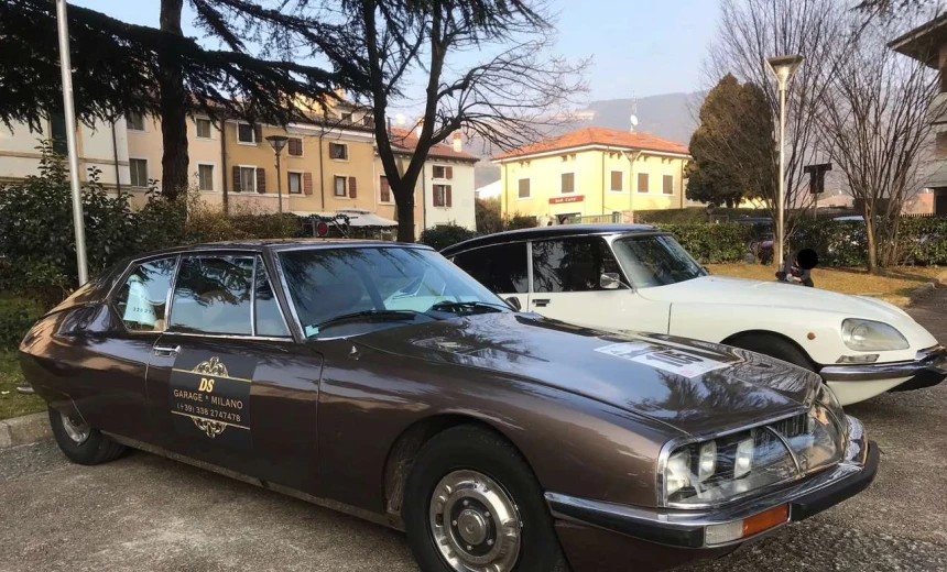 Citroen SM 1971 Gasoline Manual Image 1