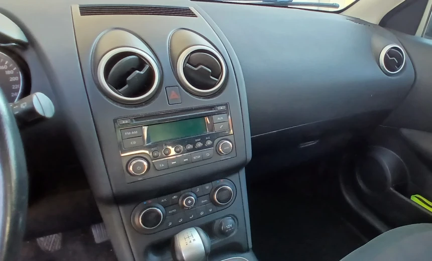 Nissan Qashqai 2012 Gasoline Manual Image 9