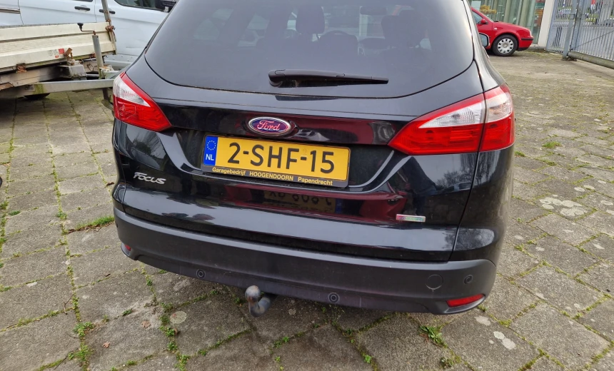 Ford Focus 2013 Gasoline Manual Image 2