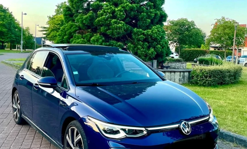 Volkswagen Golf 2021 Diesel Automatic Image 2