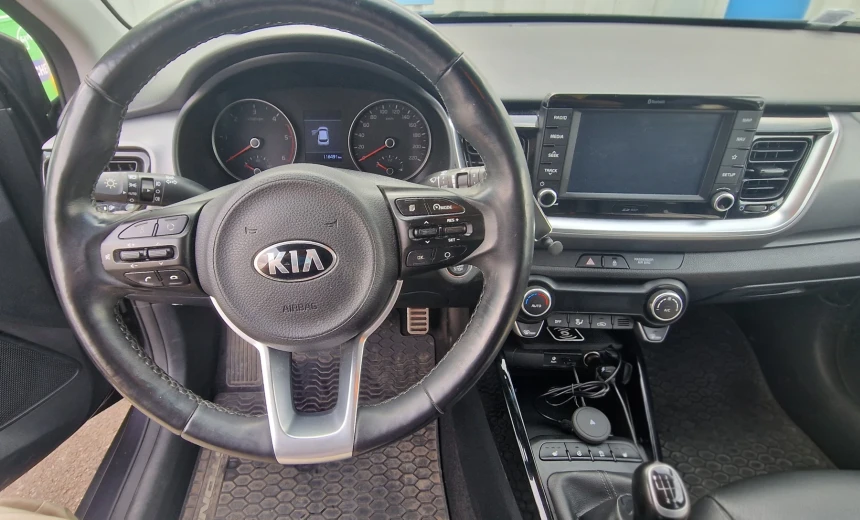 Kia Stonic 2018 Diesel Manual Image 8