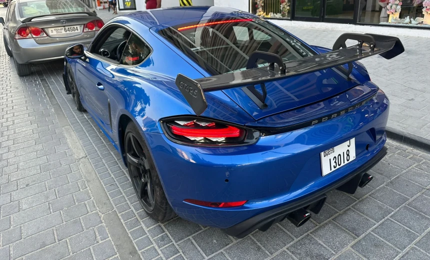 Porsche Cayman 2018 Gasoline Automatic Image 1