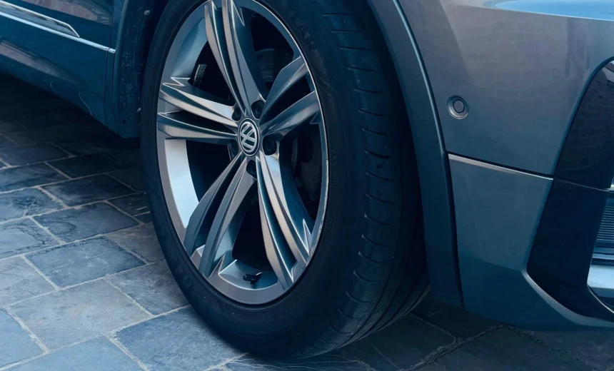 Volkswagen Tiguan Allspace 2020 Gasoline Automatic Image 1