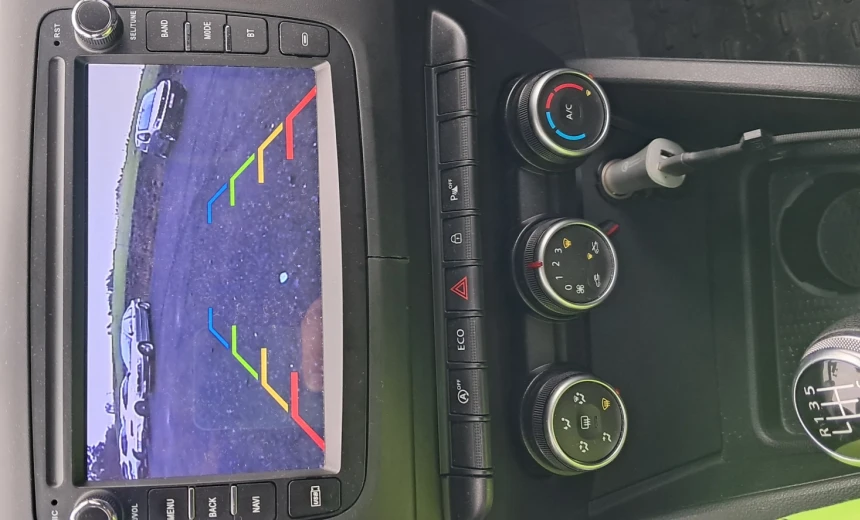 Dacia Duster 2018 Diesel Manual Image 8