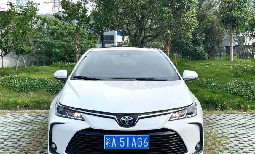 Toyota Corolla 2021 Gasoline Automatic Image 1