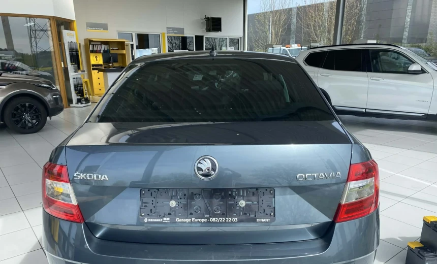 Skoda Octavia 2018 Diesel Automatic Image 3