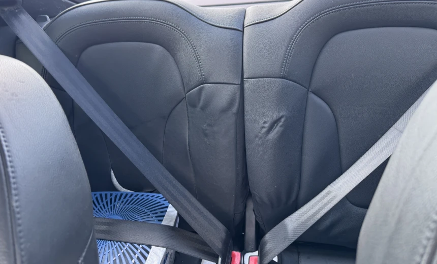 Audi TT 2007 Gasoline Automatic Image 17