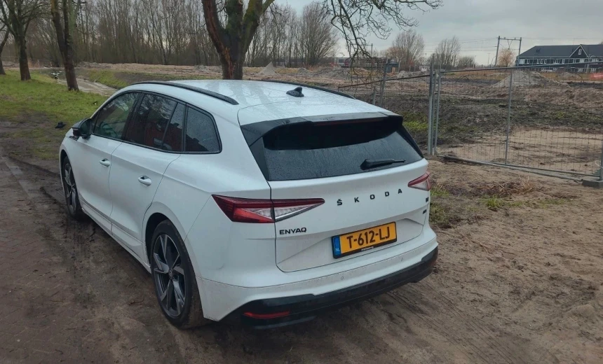 Skoda Enyaq 2023 Electric Automatic Image 2