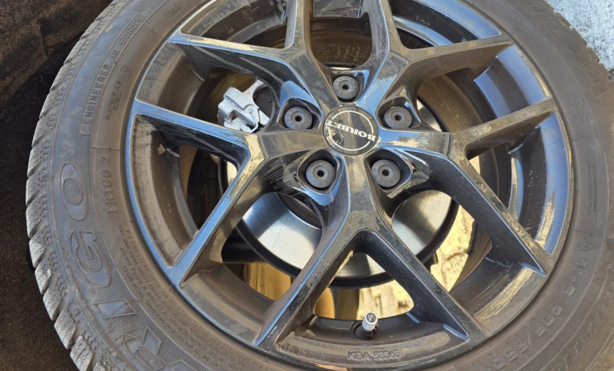 Volkswagen Golf 2015 Diesel Manual Image 3