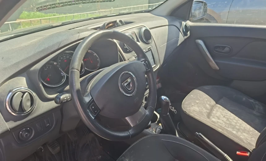 Dacia Logan 2015 Gasoline Manual Image 4