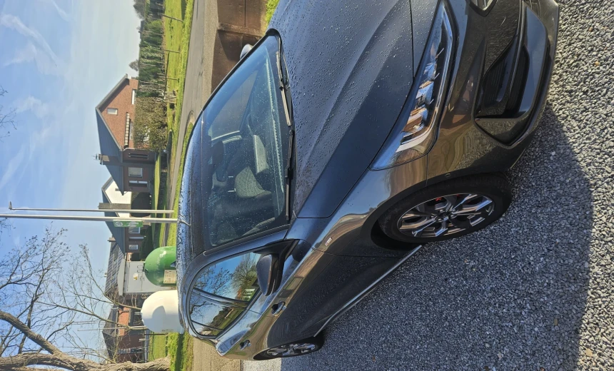 Ford Focus 2023 Hybrid Electric/Gasoline Manual Image 4