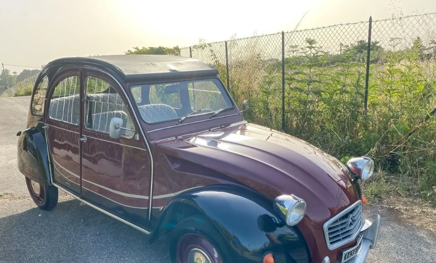 Citroen 2CV 1981 Gasoline Manual Image 2