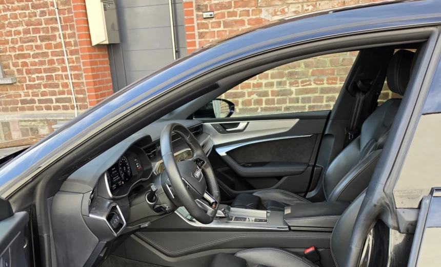 Audi A7 2020 Hybrid Electric/Gasoline Automatic Image 10