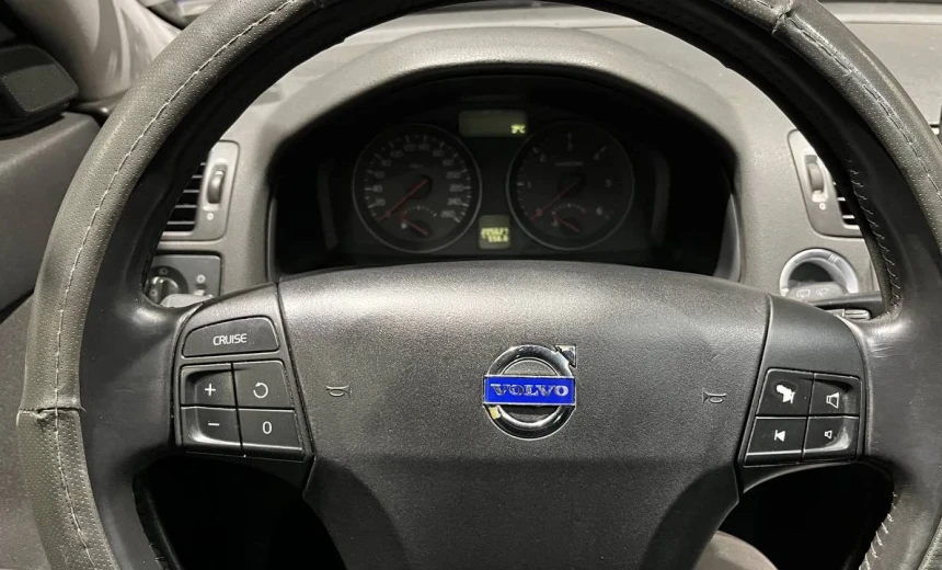 Volvo V50 2008 Diesel Manual Image 5