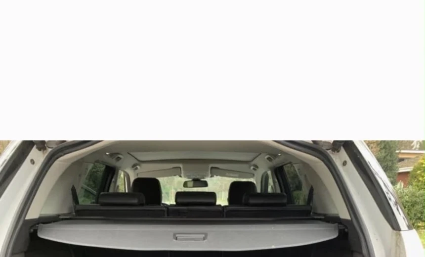 Land Rover Discovery Sport 2016 Diesel Automatic Image 3