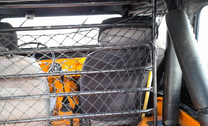 Jeep Willys 1975 Diesel Manual Image 2