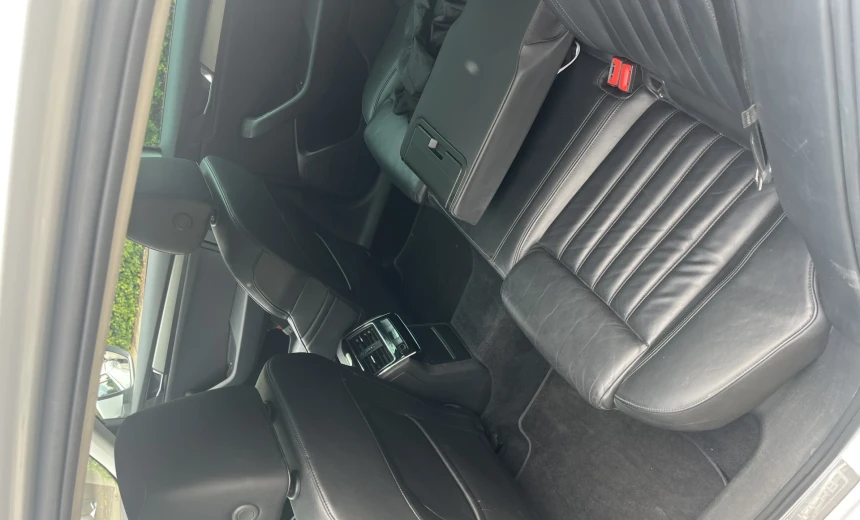 Skoda Superb 2015 Gasoline Automatic Image 13