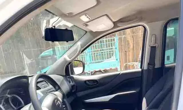 Nissan Navara 2022 Gasoline Manual Image 6