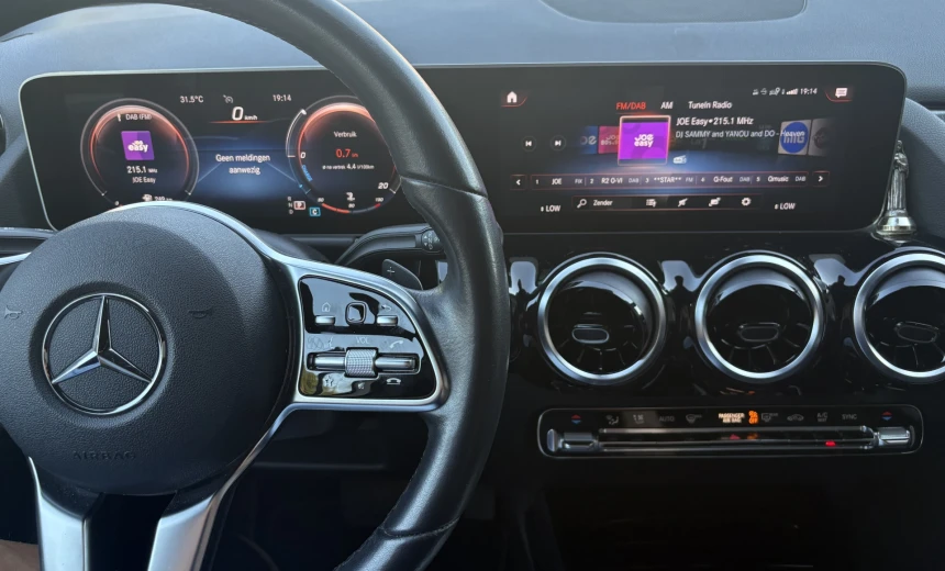 Mercedes-Benz B 180 2019 Diesel Automatic Image 4