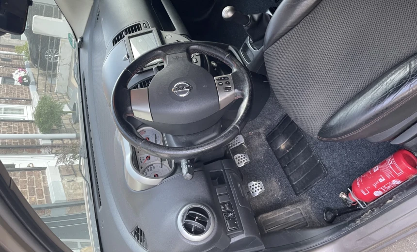 Nissan Note 2006 Diesel Manual Image 4