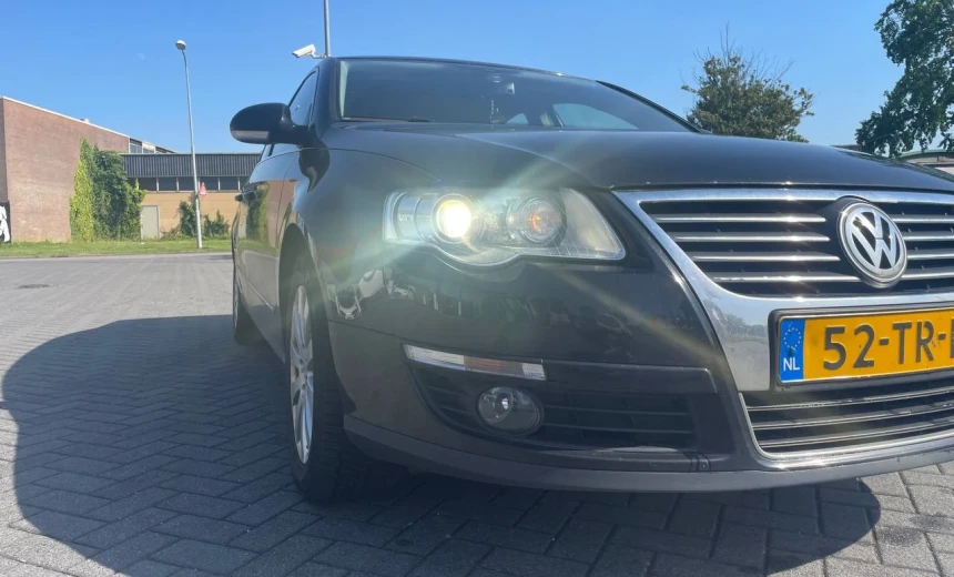 Volkswagen Passat 2007 Gasoline Automatic Image 4