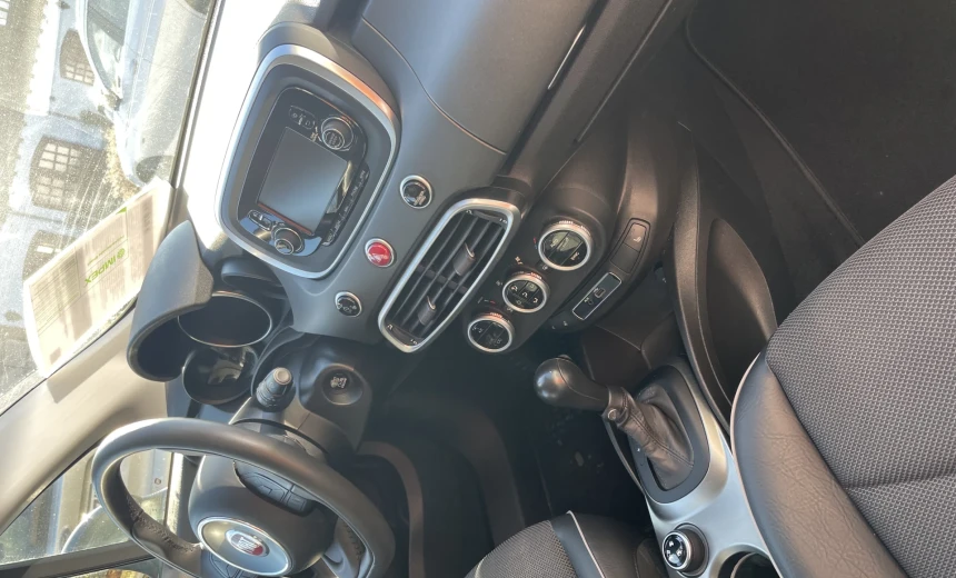 Fiat 500X 2017 Diesel Automatic Image 9