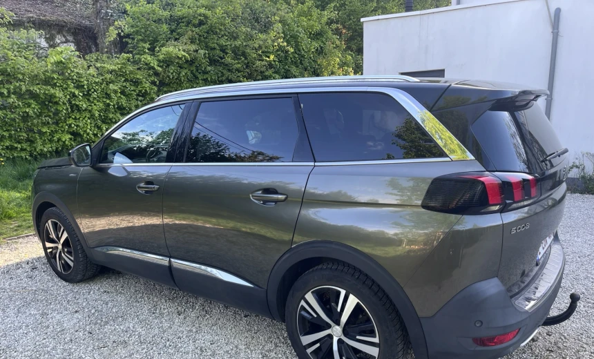 Peugeot 5008 2019 Gasoline Automatic Image 3