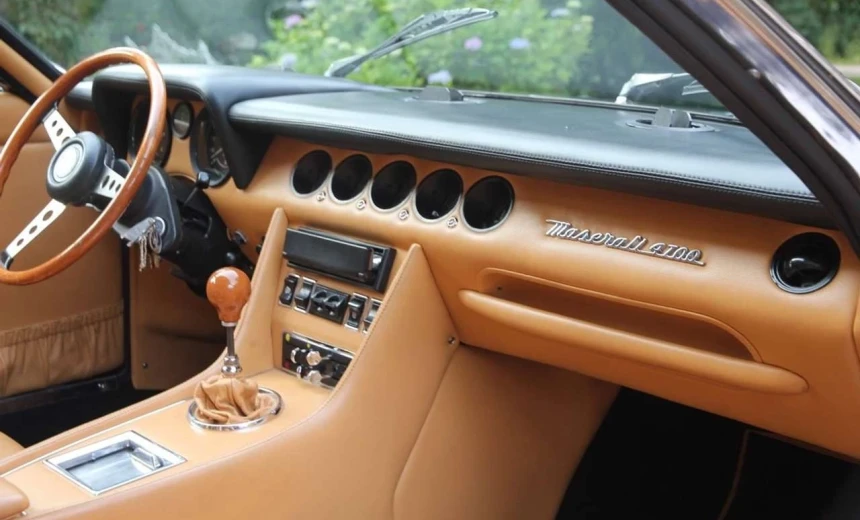 Maserati Indy 1971 Gasoline Manual Image 4