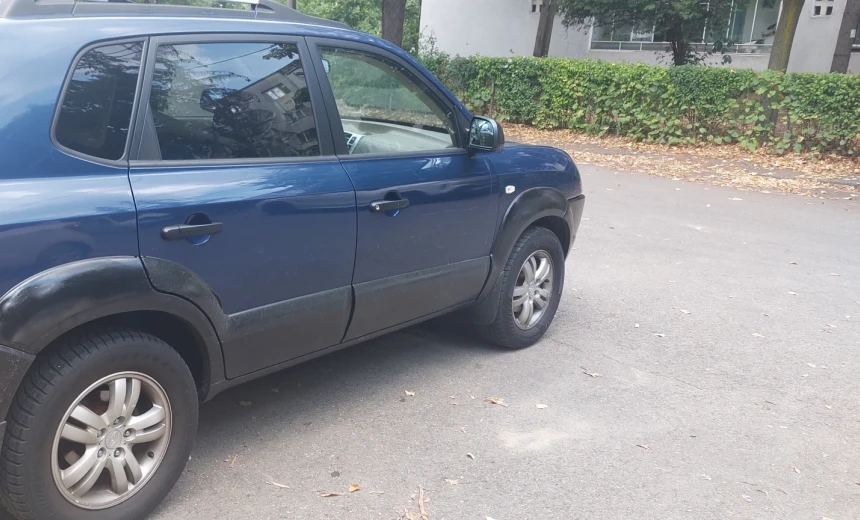 Hyundai Tucson 2008 Gasoline Manual Image 1