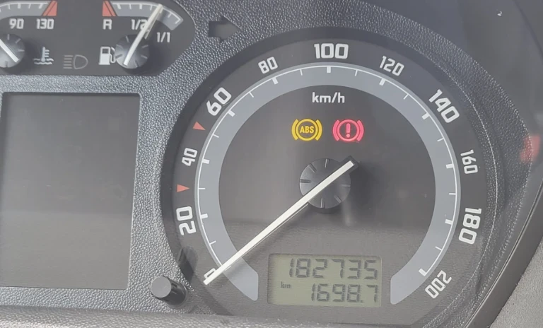 Skoda Fabia 2006 Gasoline Manual Image 5