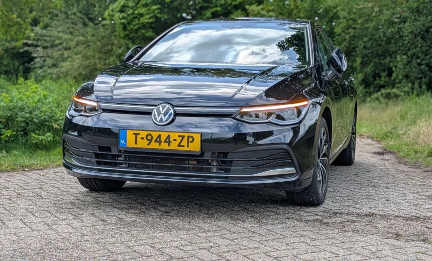 Volkswagen Golf GTD 2021 Hybrid Electric/Gasoline Automatic Image 0
