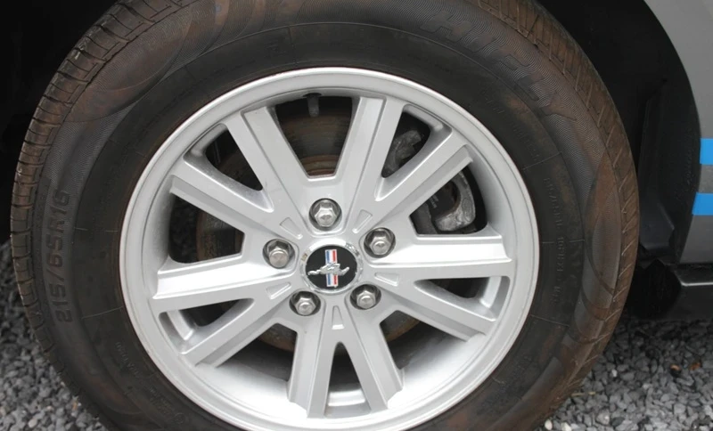 Ford Mustang 2006 Gasoline Automatic Image 14